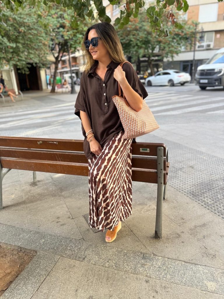 CAMISA OVERSIZE TRES BOTONES