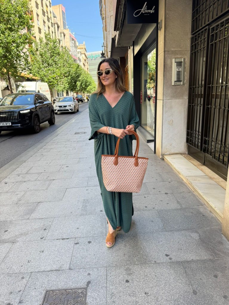 VESTIDO CHILABA PLUMETTI